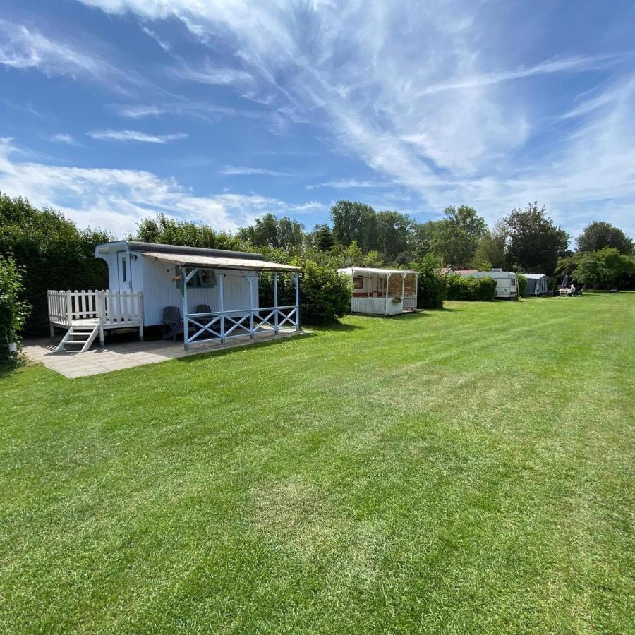 Shepherds Hut Hotel Oostvoorne Luaran gambar